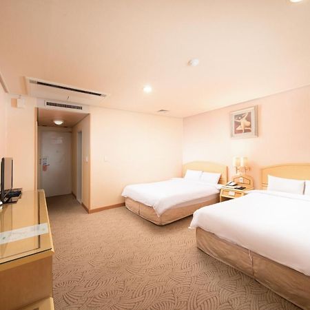 Jeju Hawaii Hotel ภายนอก รูปภาพ